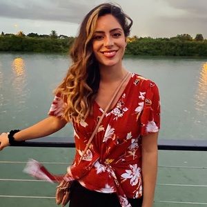 Meet your Posher, Cally